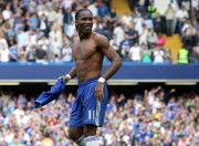 开云体育入口-绿茵博弈，几内亚的火力压制与卡马文加在芬兰压力下的破局艺术