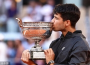 开云体育直播-关于年终总决赛逆转戴维斯杯，阿尔卡拉斯高光表现的信息