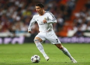 开云体育直播-赛道与球场，当福克斯接管F1街道赛，广东队单节击溃北京队