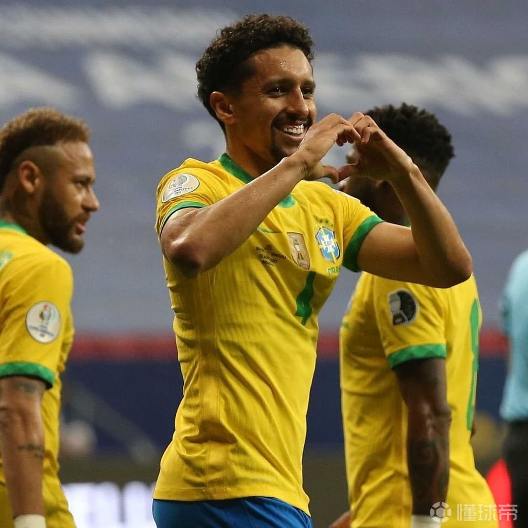 关于美国鏖战西班牙，马尔基尼奥斯一己之力扛起全队的信息