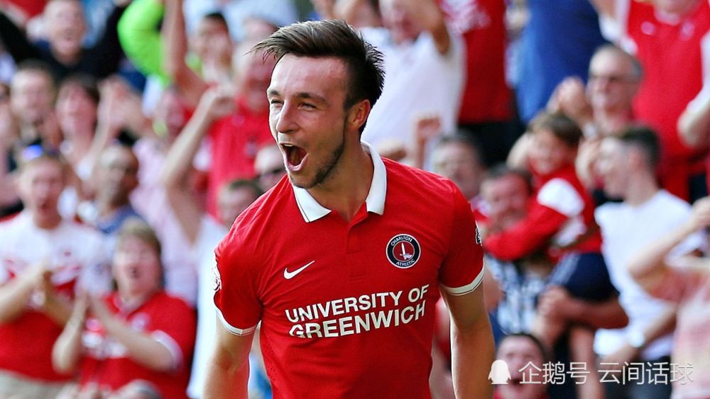 查尔顿逆袭获胜,客场三球完胜取得惊险胜利的简单介绍 查尔顿逆袭获胜,客场三球完胜取得惊险胜利的简单介绍