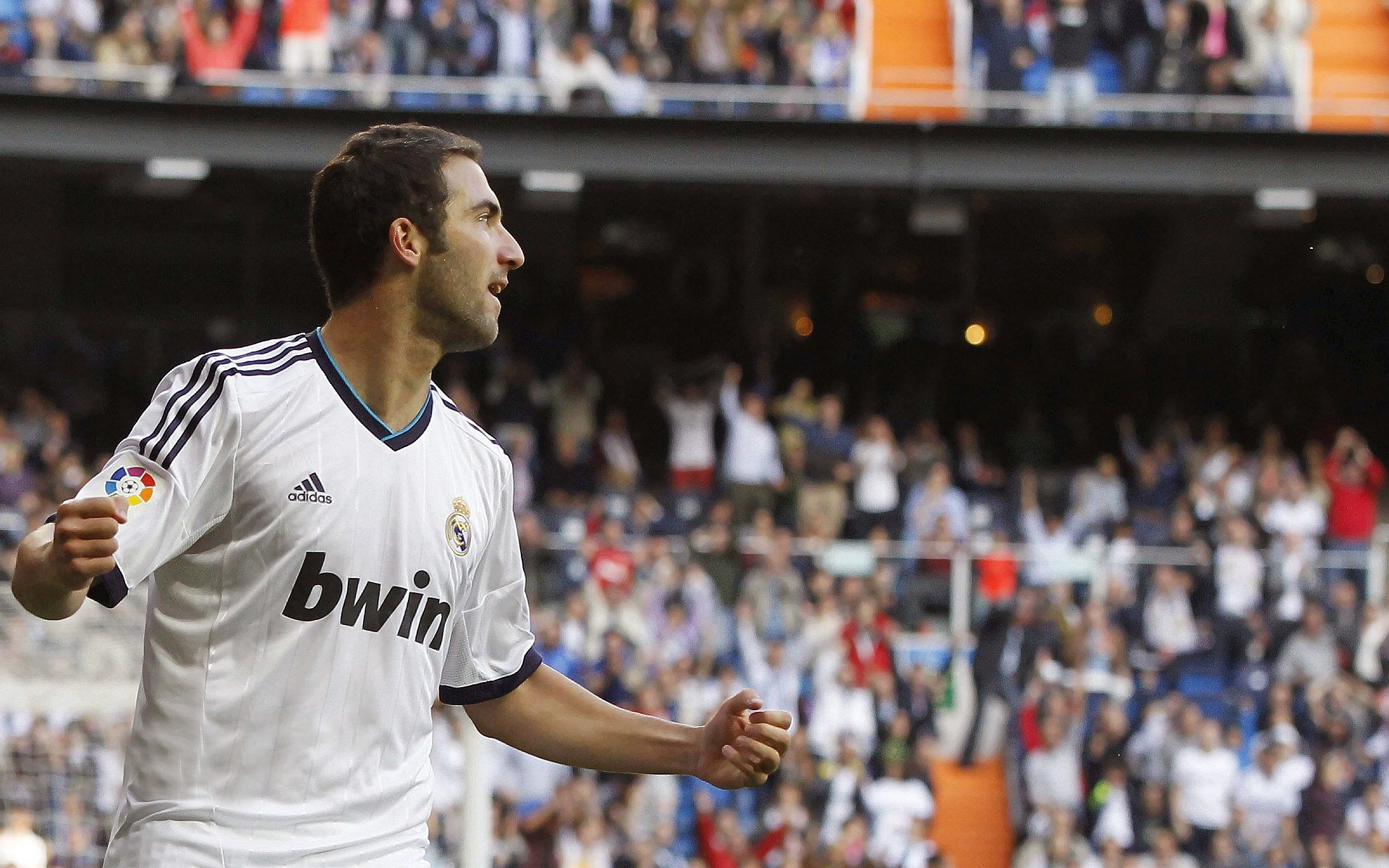 东方力量闪耀欧洲之巅，内马尔关键先生助中国资本控股国米争冠战告捷